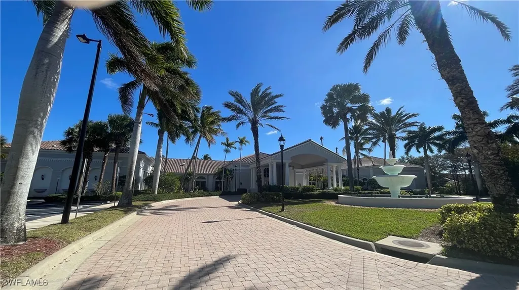 9390 Sun River Way Estero FL 33928