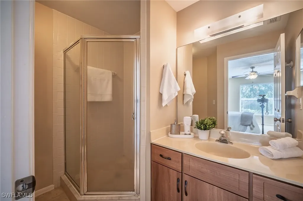 613 Squire Circle Naples FL 34104