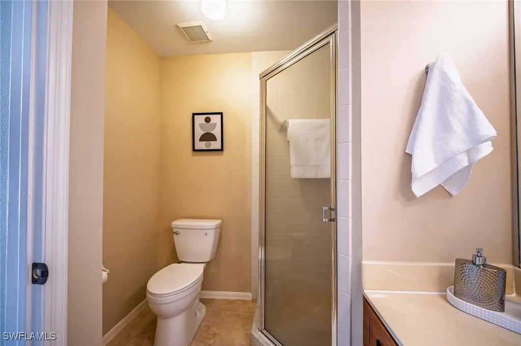 613 Squire Circle Naples FL 34104