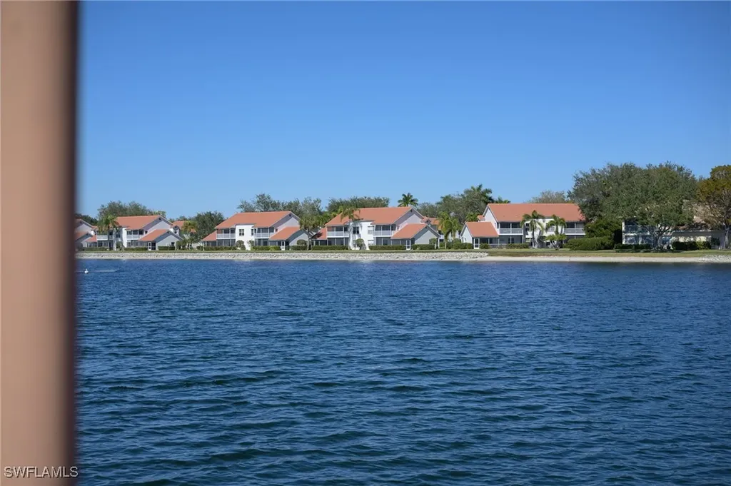 613 Squire Circle Naples FL 34104