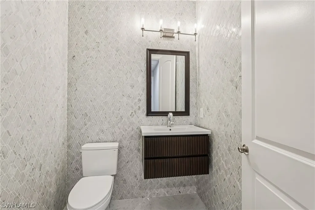 28404 San Amaro Drive Bonita Springs FL 34135