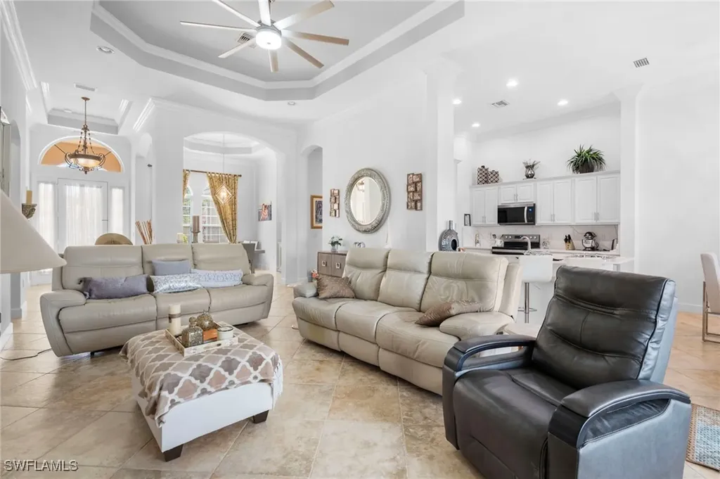 8095 Piedmont Drive Naples FL 34104