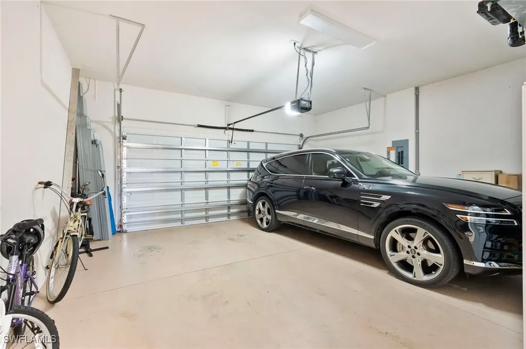 8095 Piedmont Drive Naples FL 34104