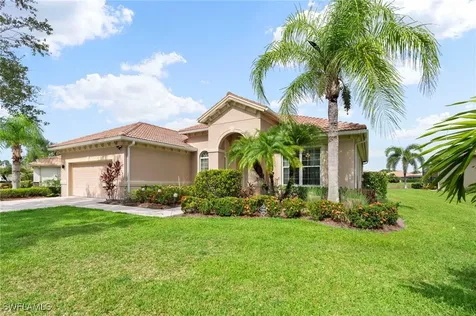 8095 Piedmont Drive Naples FL 34104