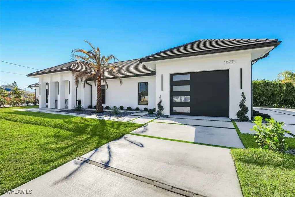 10771 6th Street Naples FL 34108