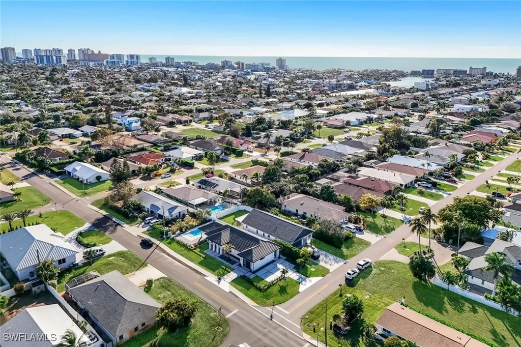 10771 6th Street Naples FL 34108