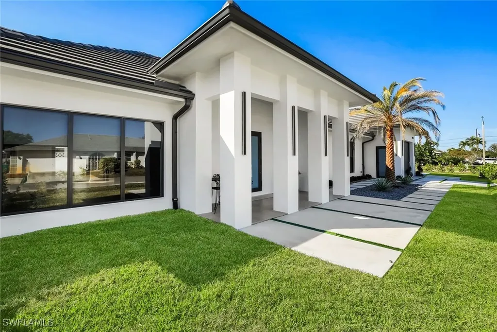 10771 6th Street Naples FL 34108
