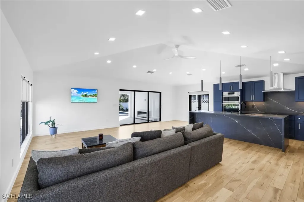 10771 6th Street Naples FL 34108