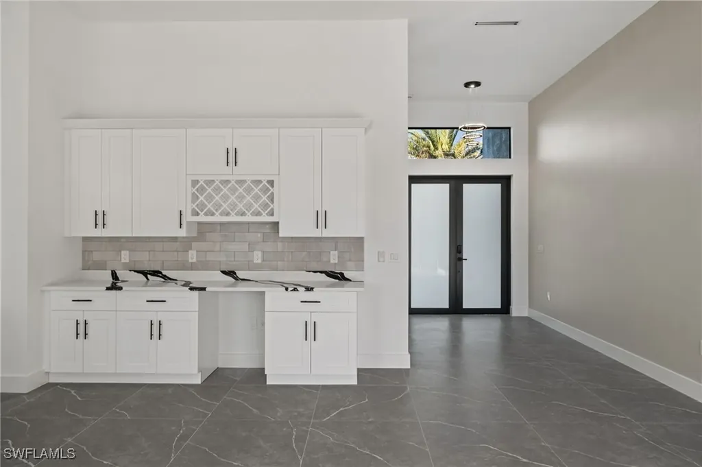 109 SW 37th Place Cape Coral FL 33991