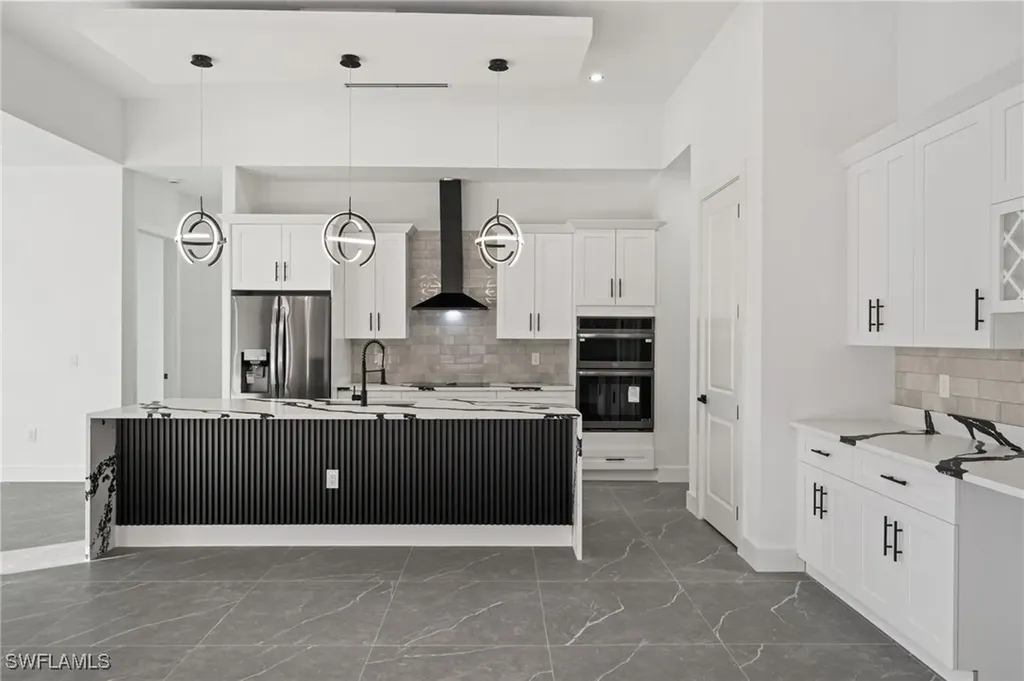 109 SW 37th Place Cape Coral FL 33991