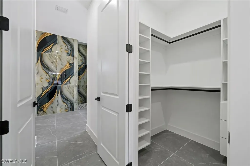 109 SW 37th Place Cape Coral FL 33991