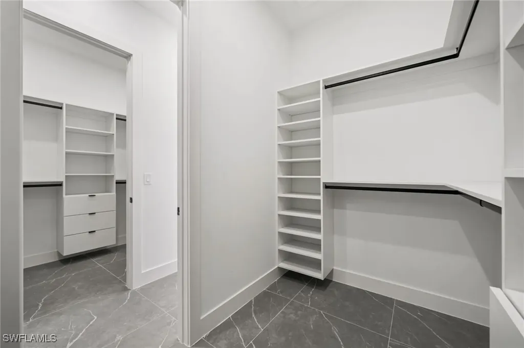 109 SW 37th Place Cape Coral FL 33991