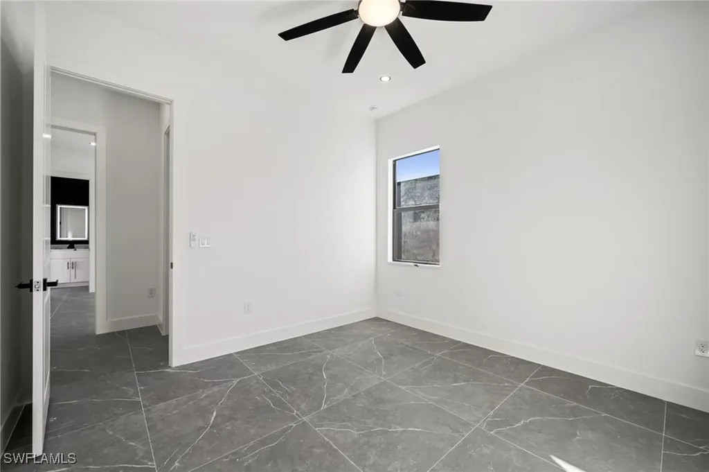 109 SW 37th Place Cape Coral FL 33991