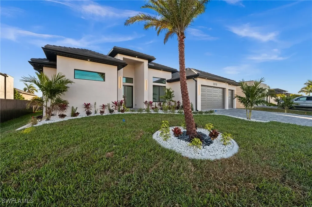 109 SW 37th Place Cape Coral FL 33991