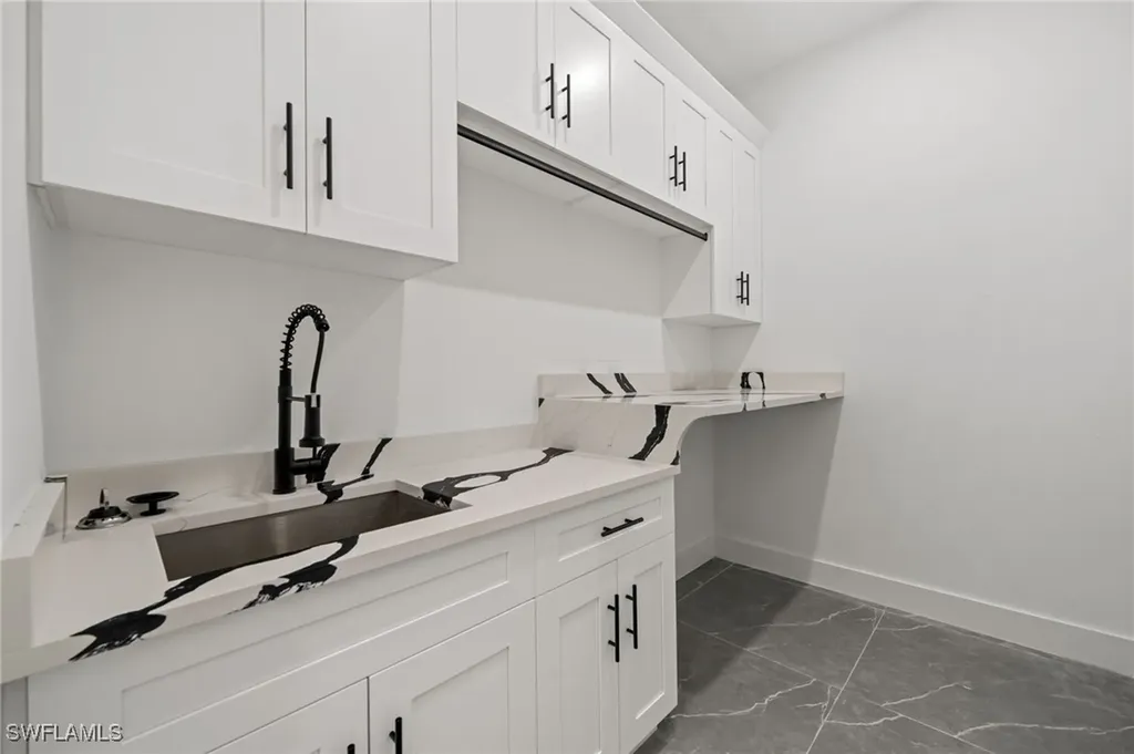 109 SW 37th Place Cape Coral FL 33991