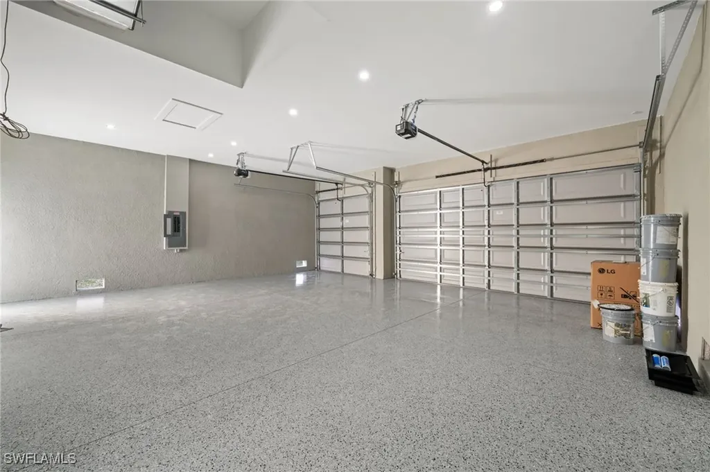 109 SW 37th Place Cape Coral FL 33991