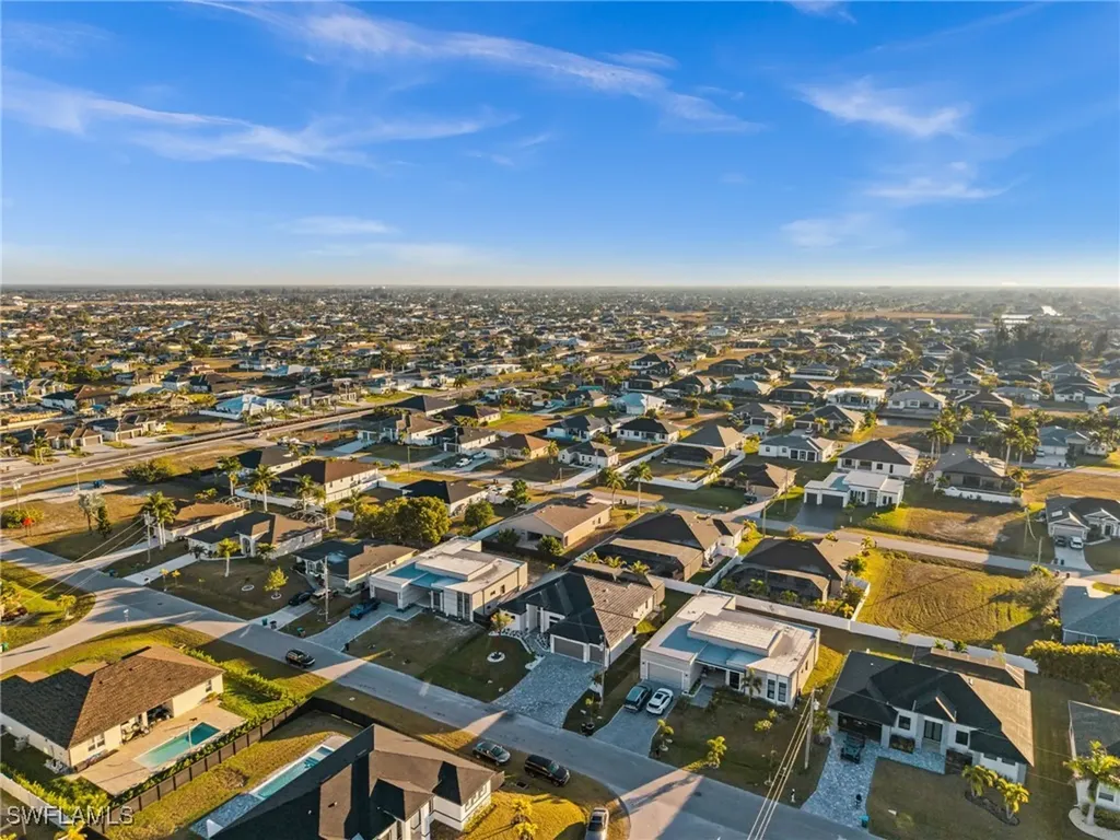 109 SW 37th Place Cape Coral FL 33991