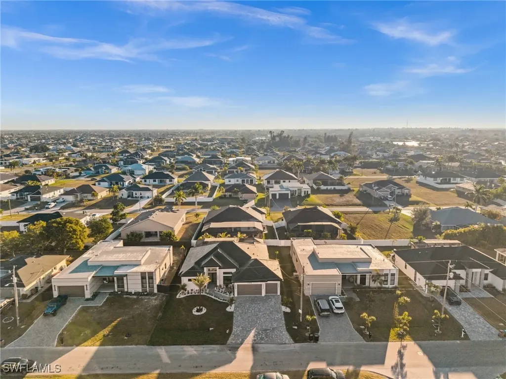 109 SW 37th Place Cape Coral FL 33991