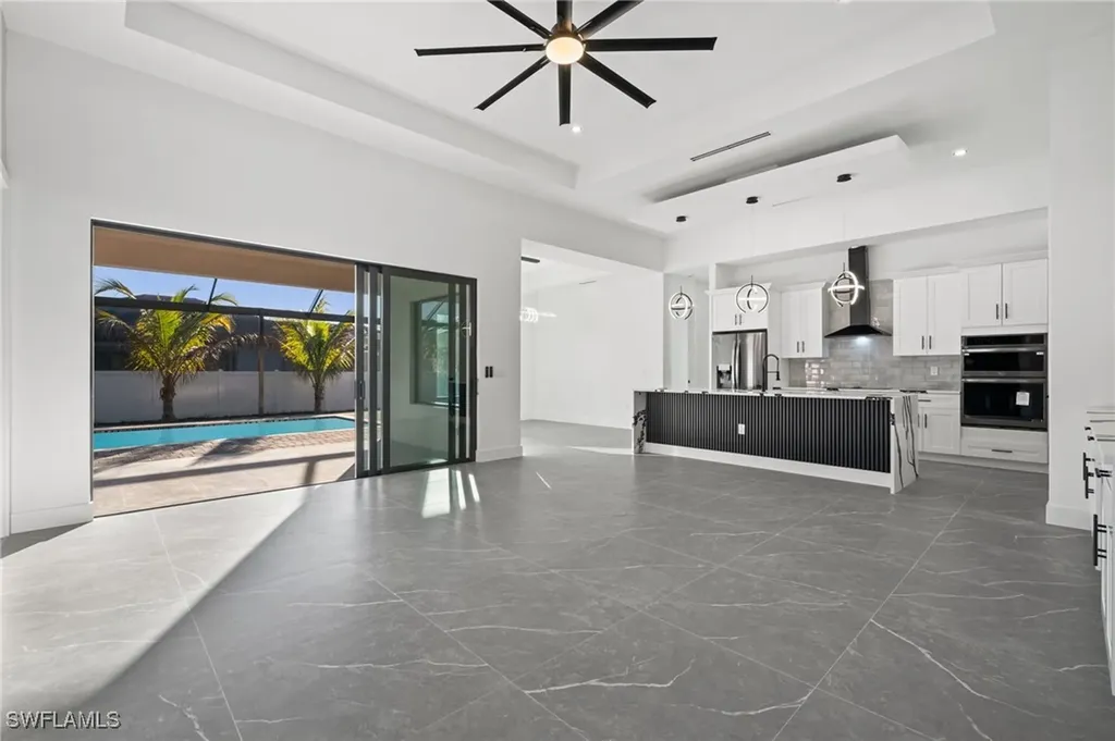 109 SW 37th Place Cape Coral FL 33991