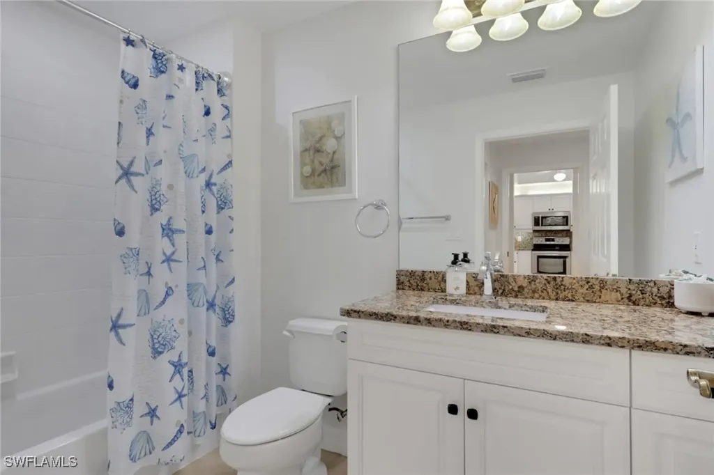 401 Bayfront Place Naples FL 34102