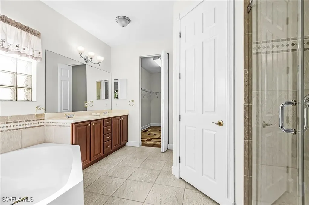 28310 Hidden Lake Drive Bonita Springs FL 34134