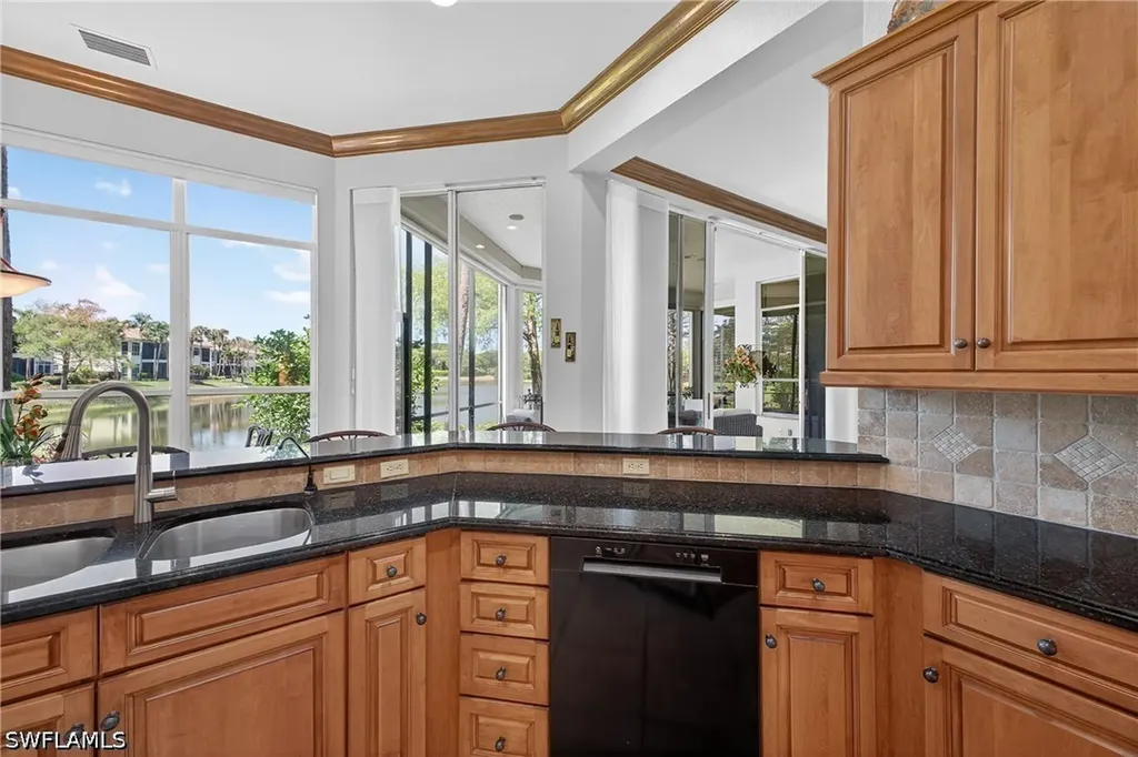 15543 Monterosso Lane Naples FL 34110