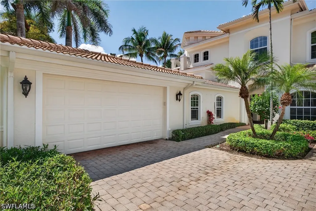 15543 Monterosso Lane Naples FL 34110