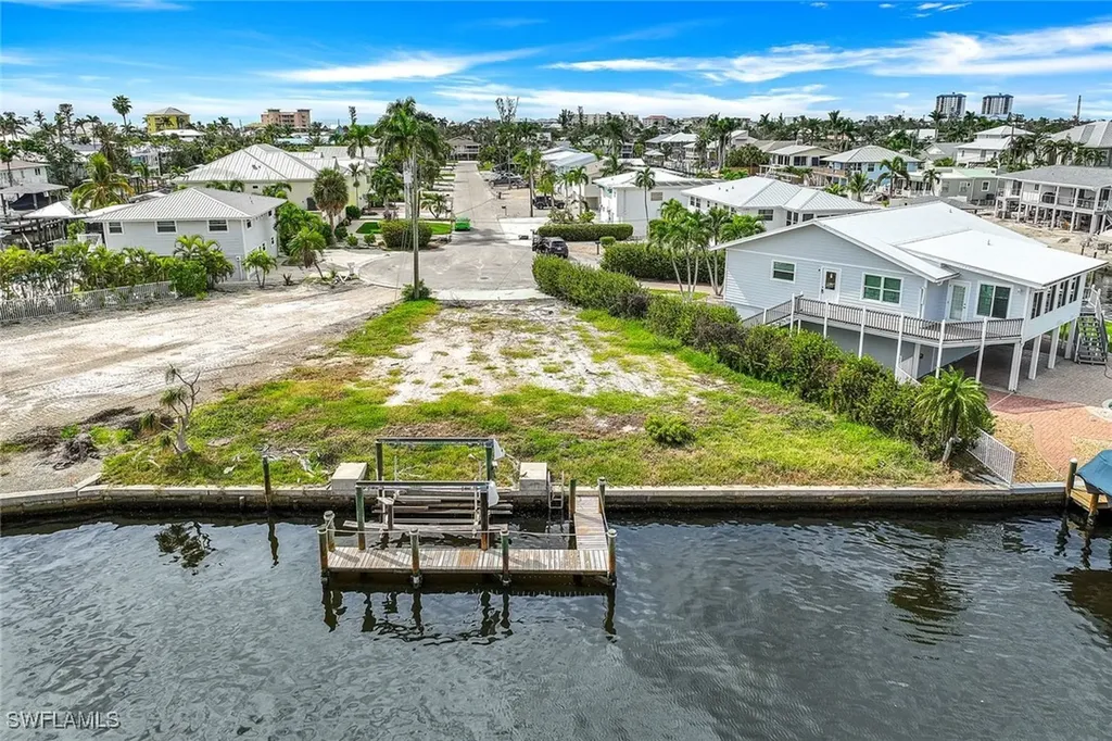 20 Avenida Carita Fort Myers Beach FL 33931
