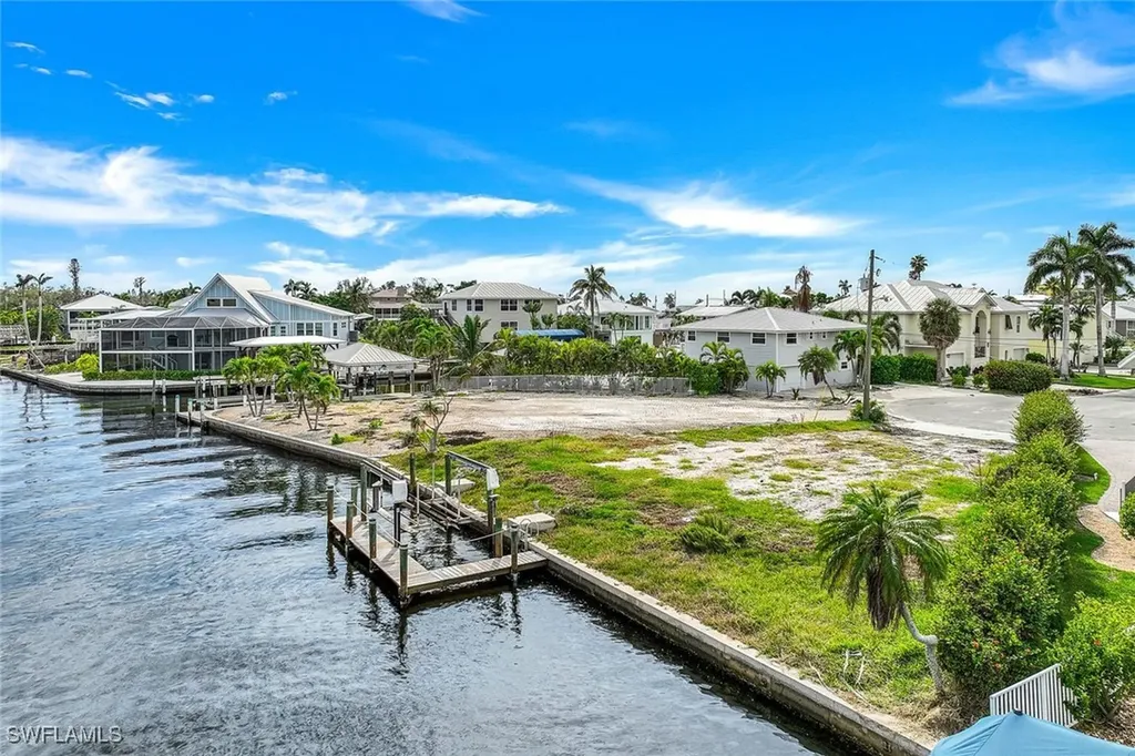 20 Avenida Carita Fort Myers Beach FL 33931