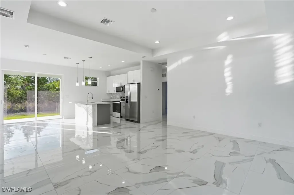 406 Genoa Avenue S Lehigh Acres FL 33974