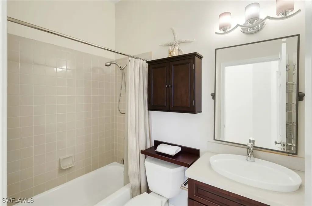2328 Island Cove Circle Naples FL 34109