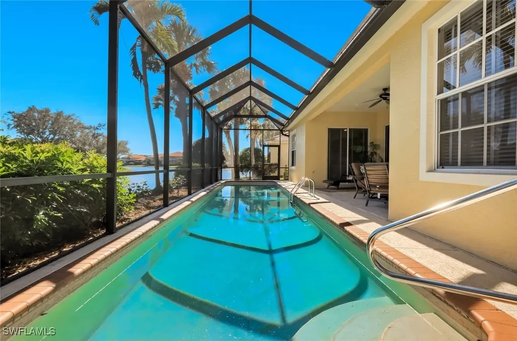 2328 Island Cove Circle Naples FL 34109