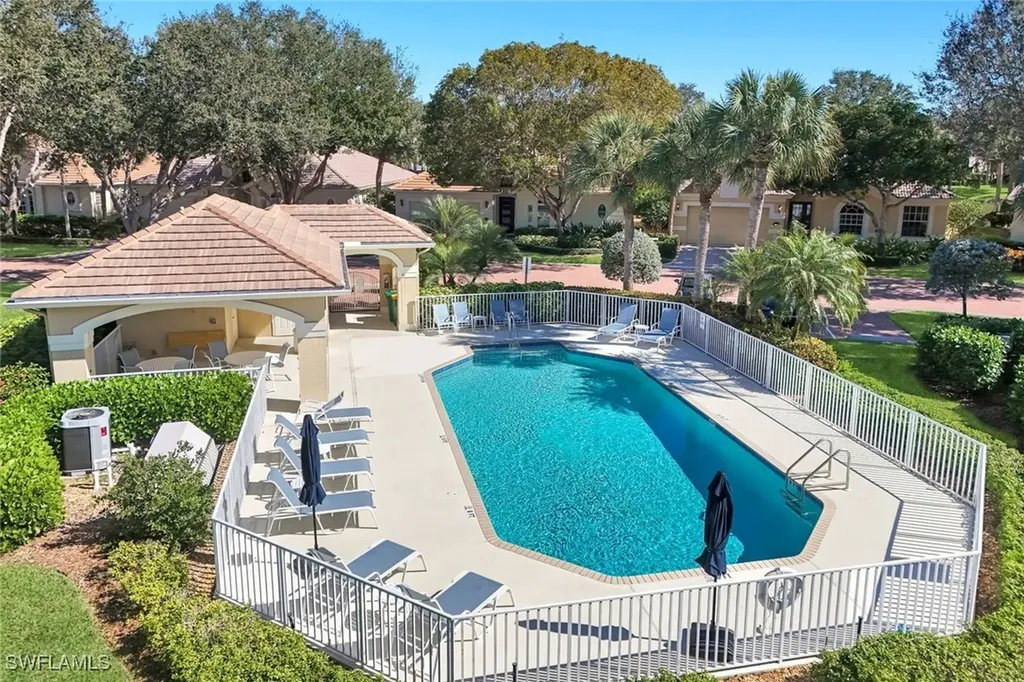 2328 Island Cove Circle Naples FL 34109