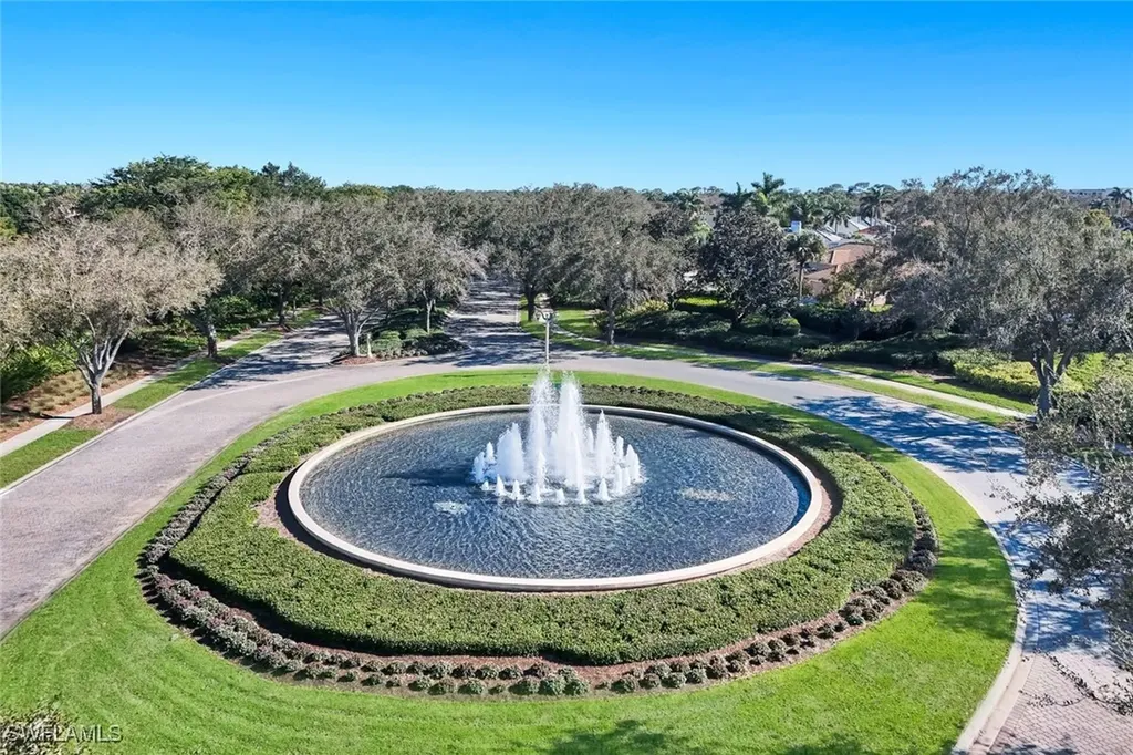 2328 Island Cove Circle Naples FL 34109