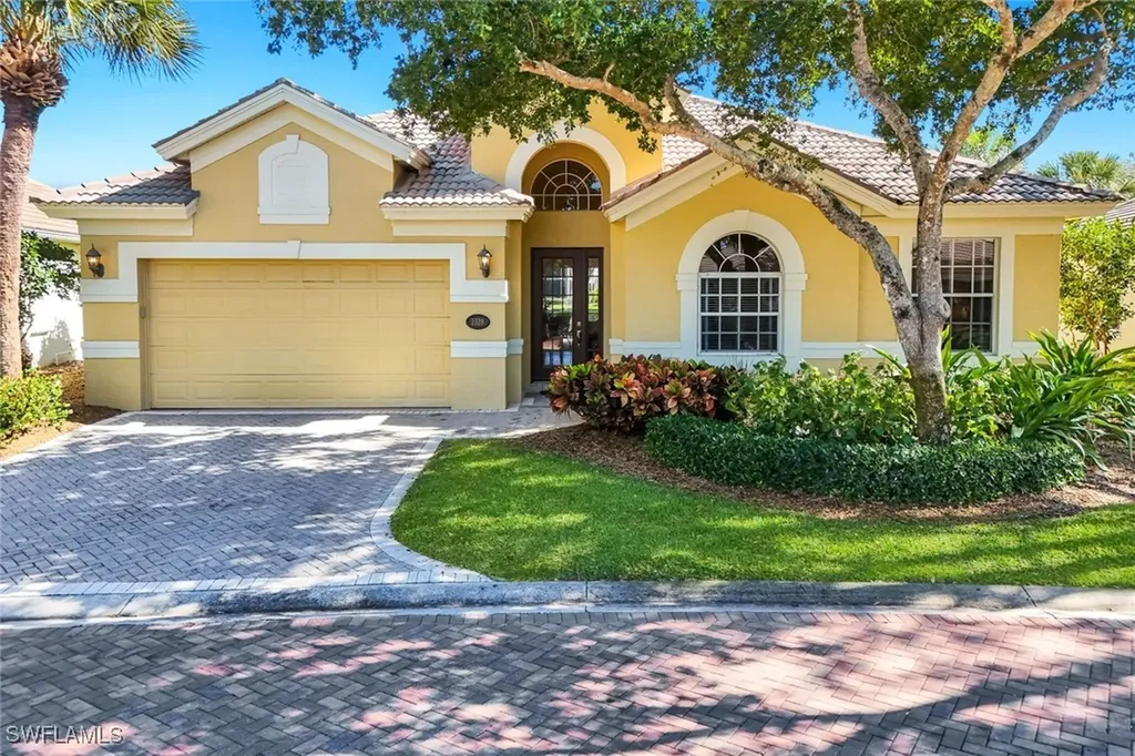 2328 Island Cove Circle Naples FL 34109