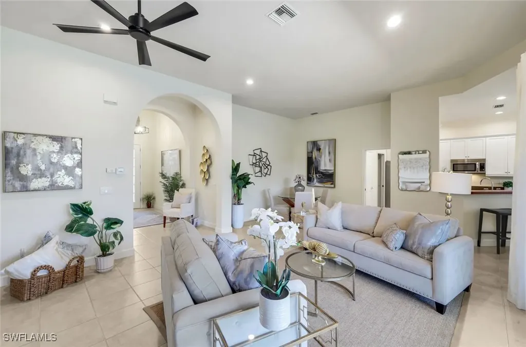 2328 Island Cove Circle Naples FL 34109