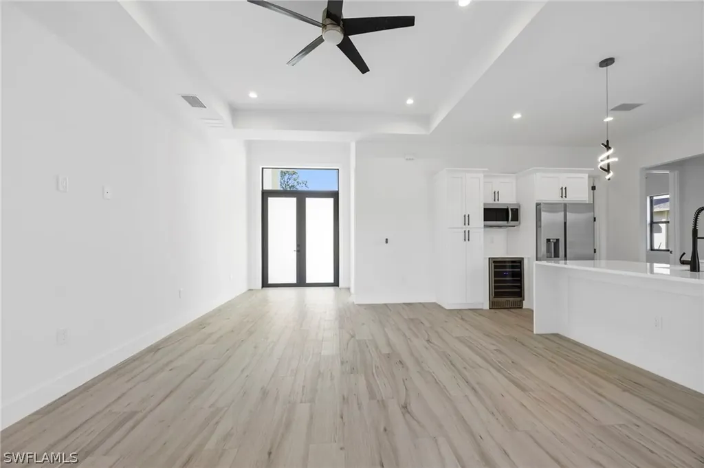 4622 Everglades Boulevard N Naples FL 34120