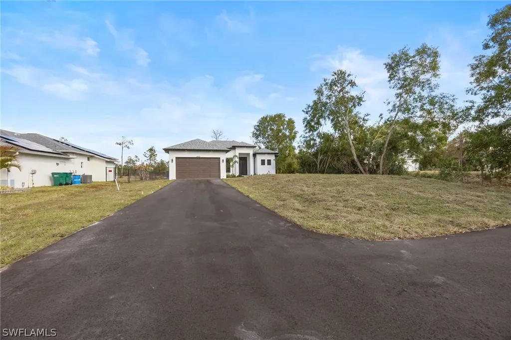 4622 Everglades Boulevard N Naples FL 34120