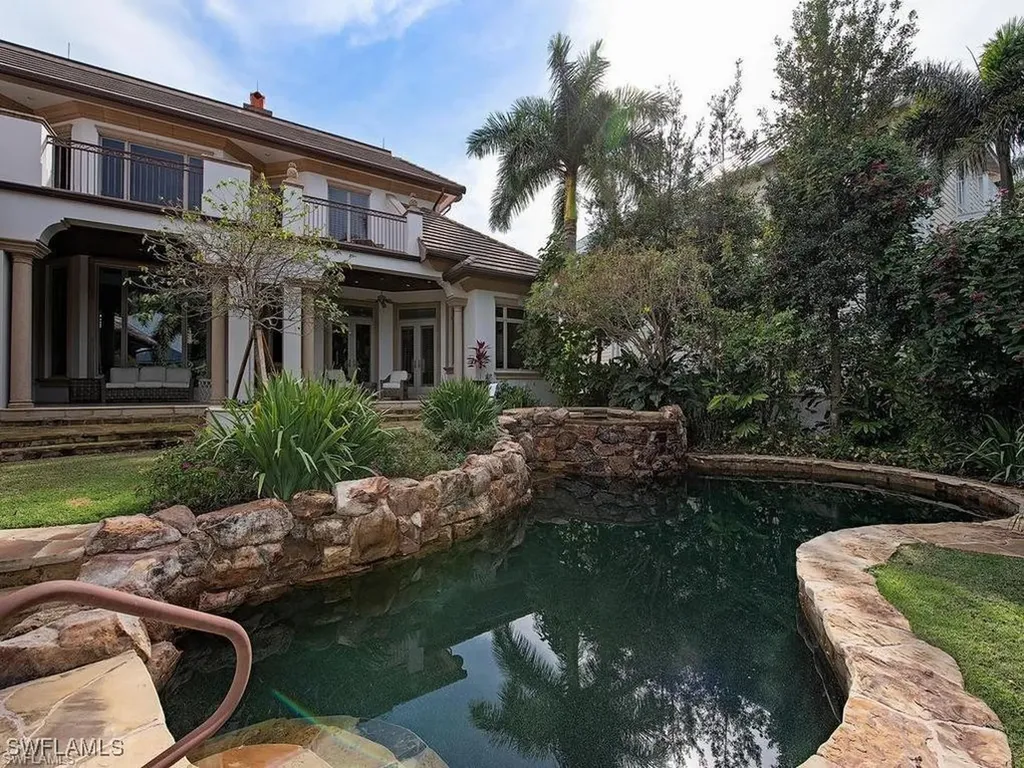 Naples FL 34102