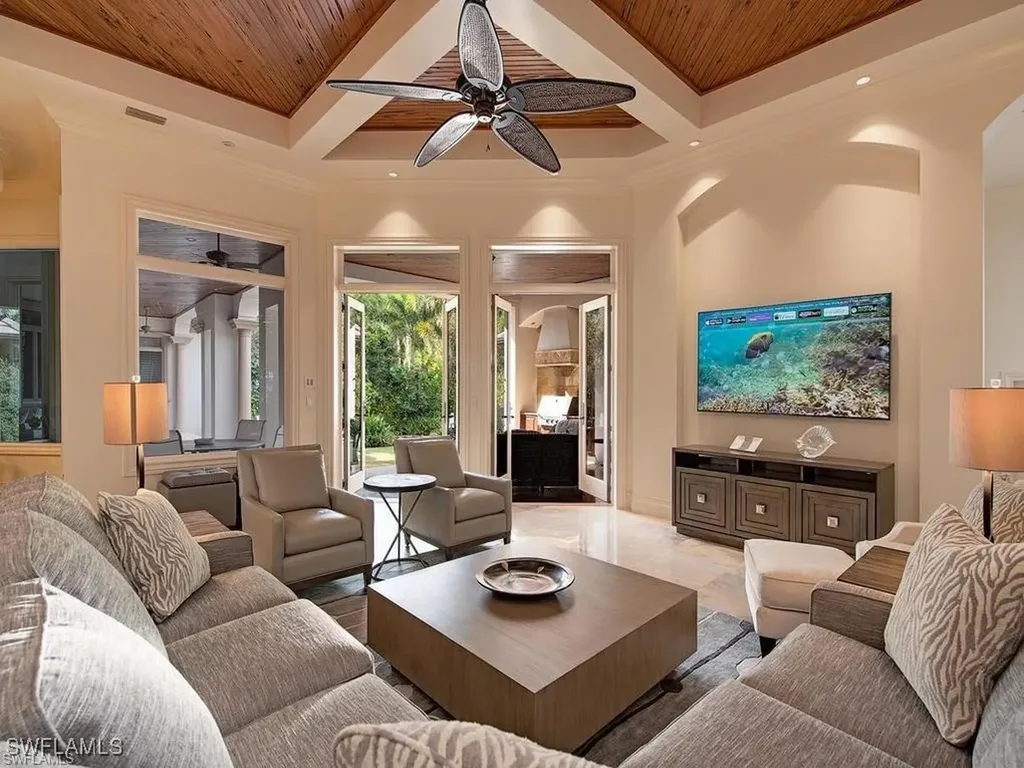 Naples FL 34102