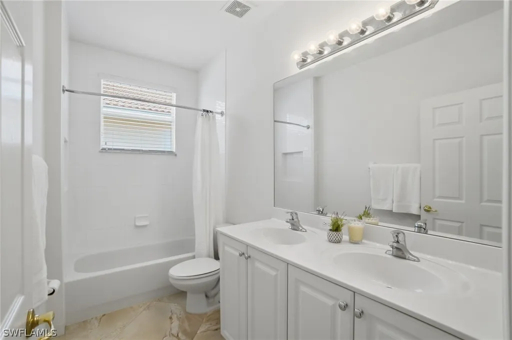 1945 Isla De Palma Circle Naples FL 34119
