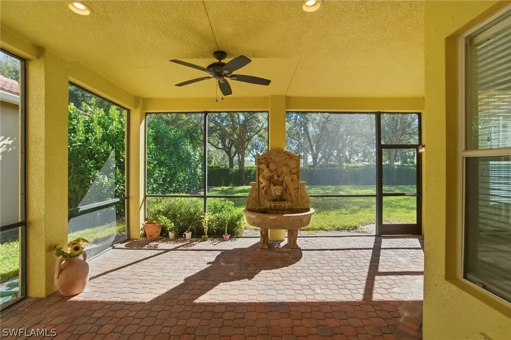1945 Isla De Palma Circle Naples FL 34119