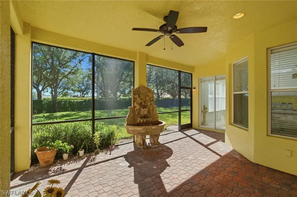 1945 Isla De Palma Circle Naples FL 34119