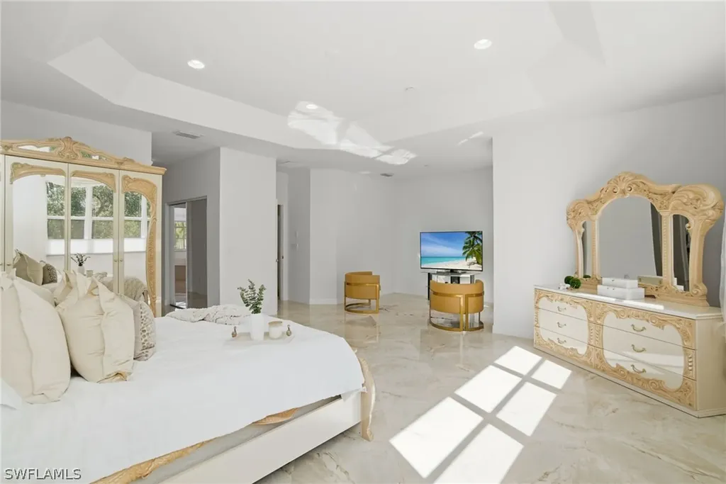 1945 Isla De Palma Circle Naples FL 34119