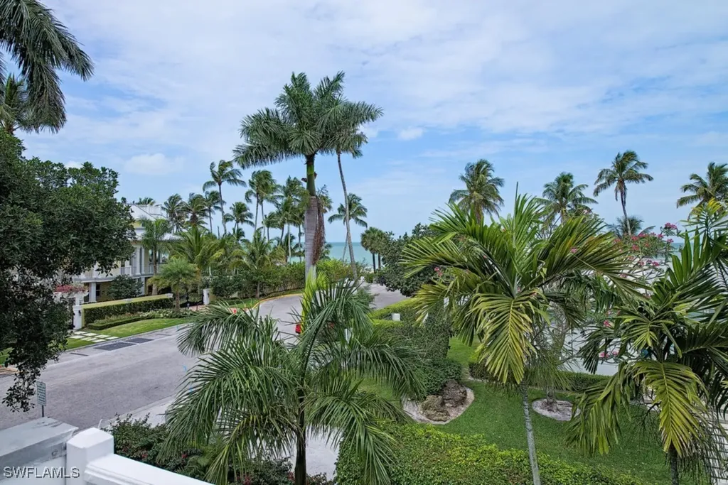 Naples FL 34102