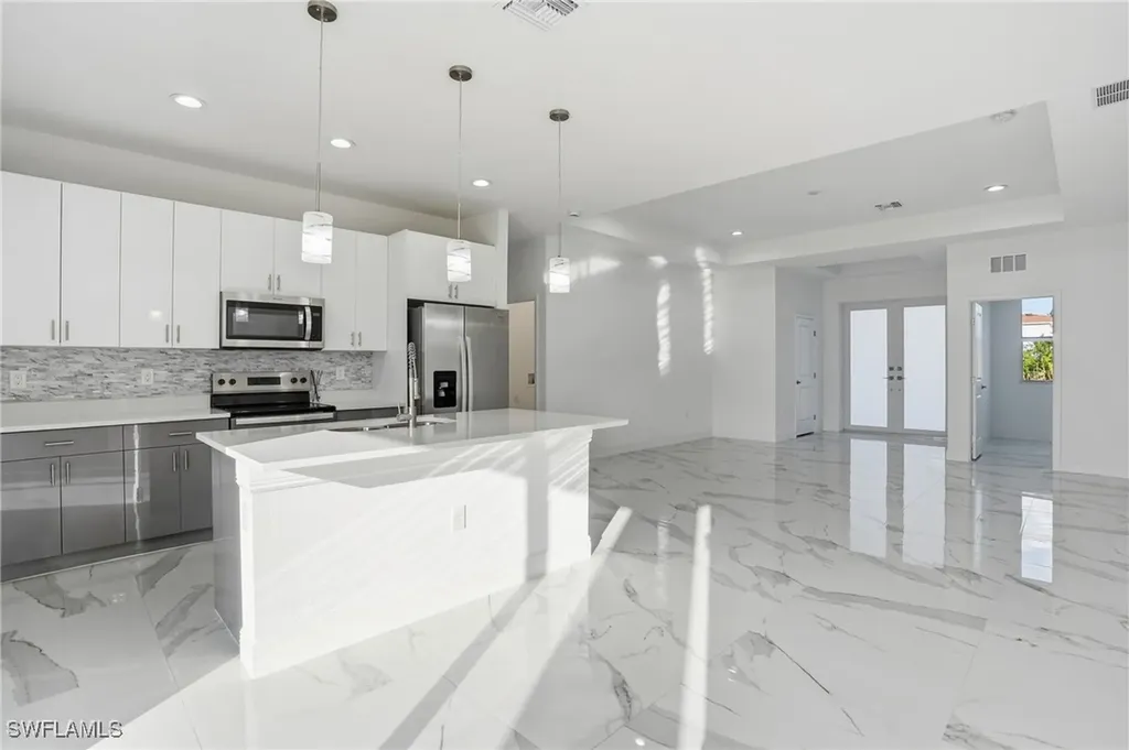 406 Genoa Avenue S Lehigh Acres FL 33974
