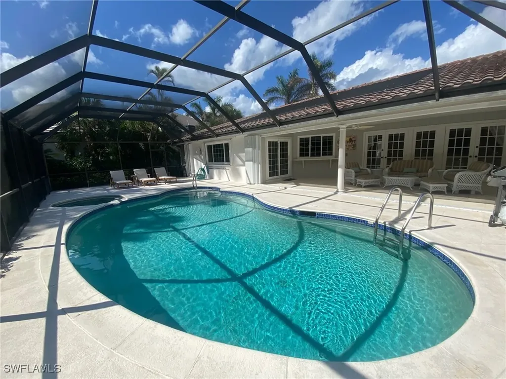 660 Regatta Road Naples FL 34102