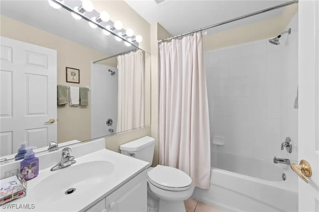 10127 Colonial Country Club Boulevard Fort Myers FL 33913