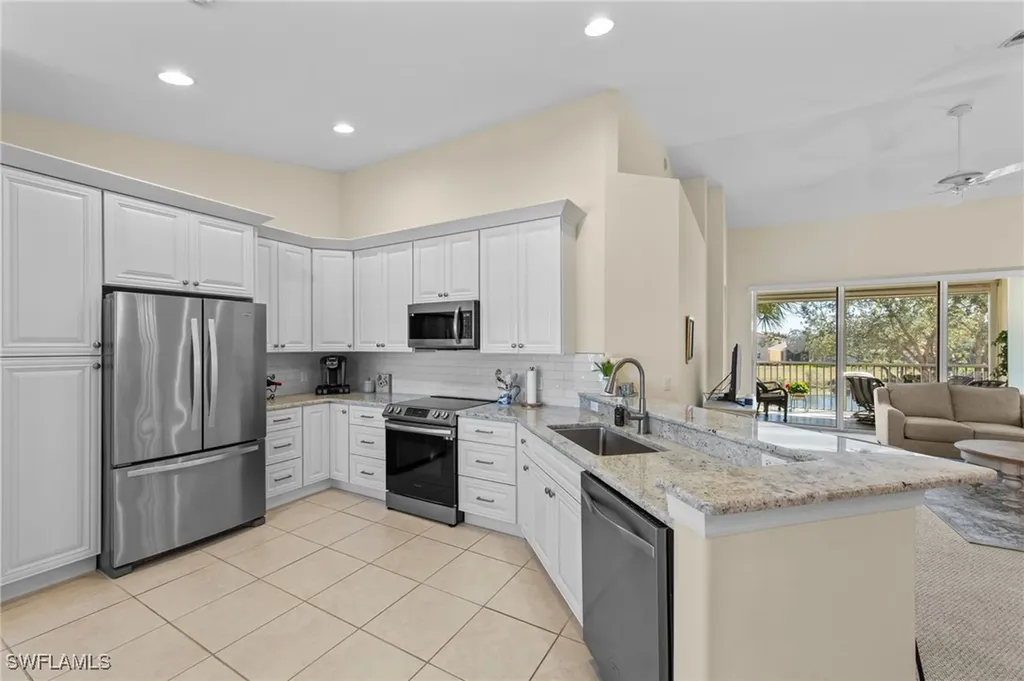 10127 Colonial Country Club Boulevard Fort Myers FL 33913