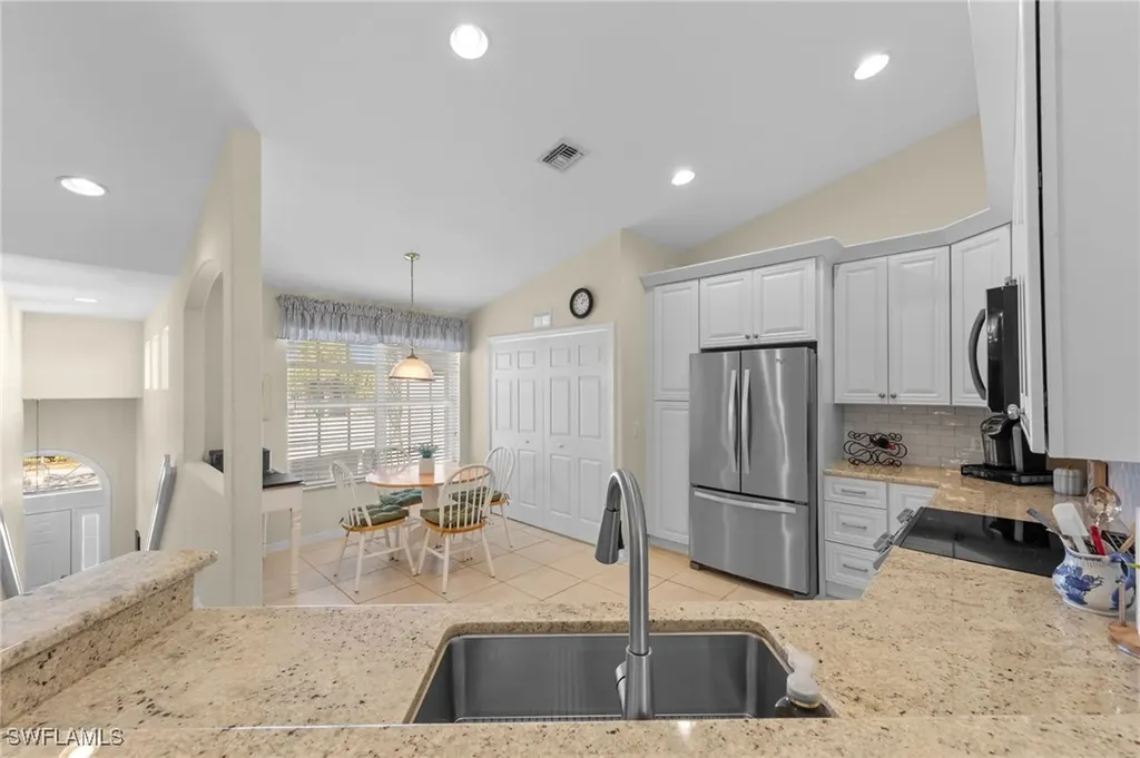 10127 Colonial Country Club Boulevard Fort Myers FL 33913